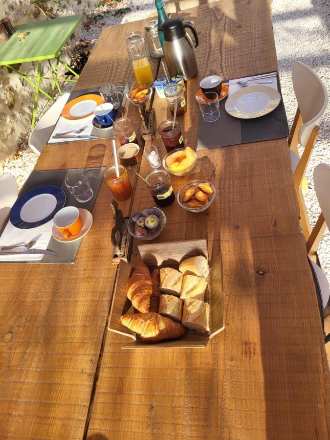 Bastide De La Madeleine Bed & Breakfast Pougnadoresse Eksteriør bilde