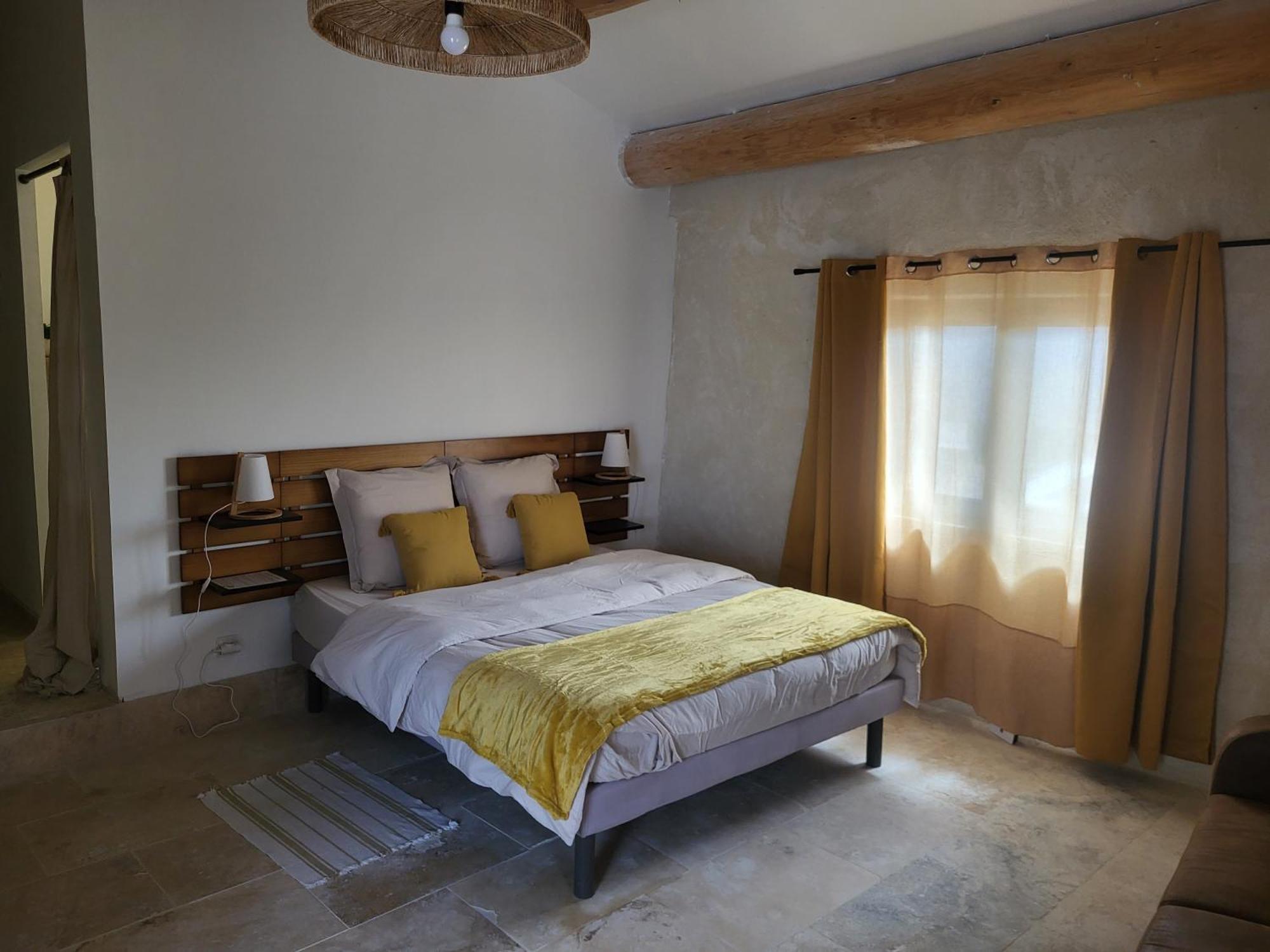 Bastide De La Madeleine Bed & Breakfast Pougnadoresse Rom bilde