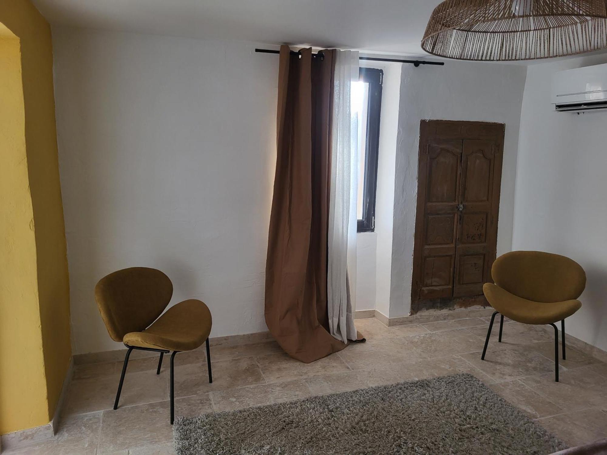 Bastide De La Madeleine Bed & Breakfast Pougnadoresse Rom bilde